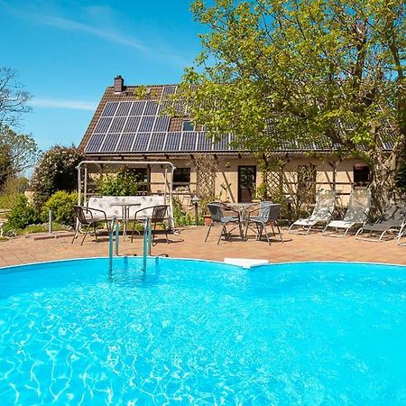 Ferienwohnung Am Walnussbaum Parchtitz Esterno foto